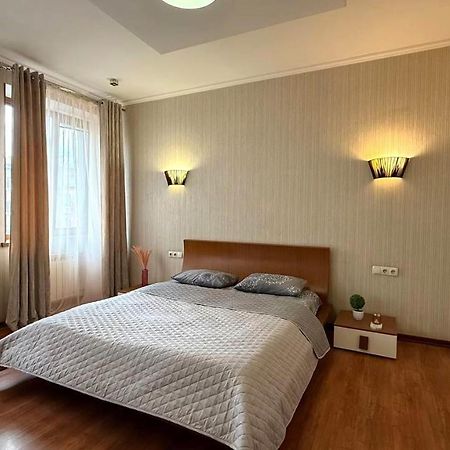 Apartmán Mironositskaya 75 Charkov Exteriér fotografie