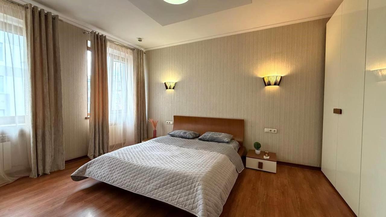 Apartmán Mironositskaya 75 Charkov Exteriér fotografie