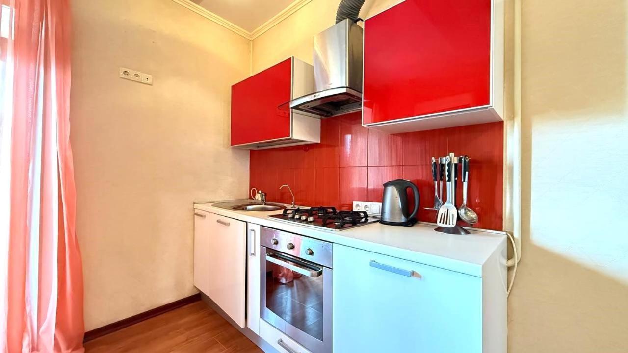 Apartmán Mironositskaya 75 Charkov Exteriér fotografie